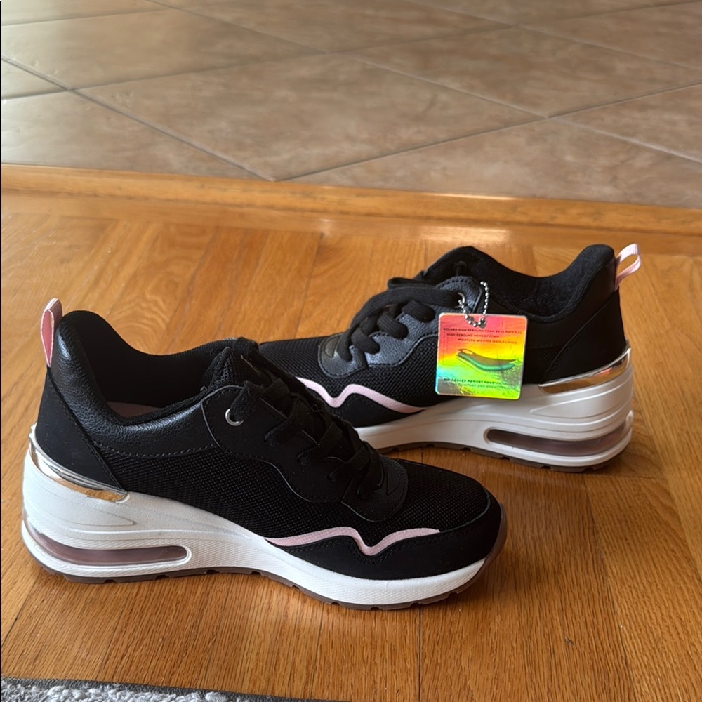 Black and Pink Women's Sneakers
